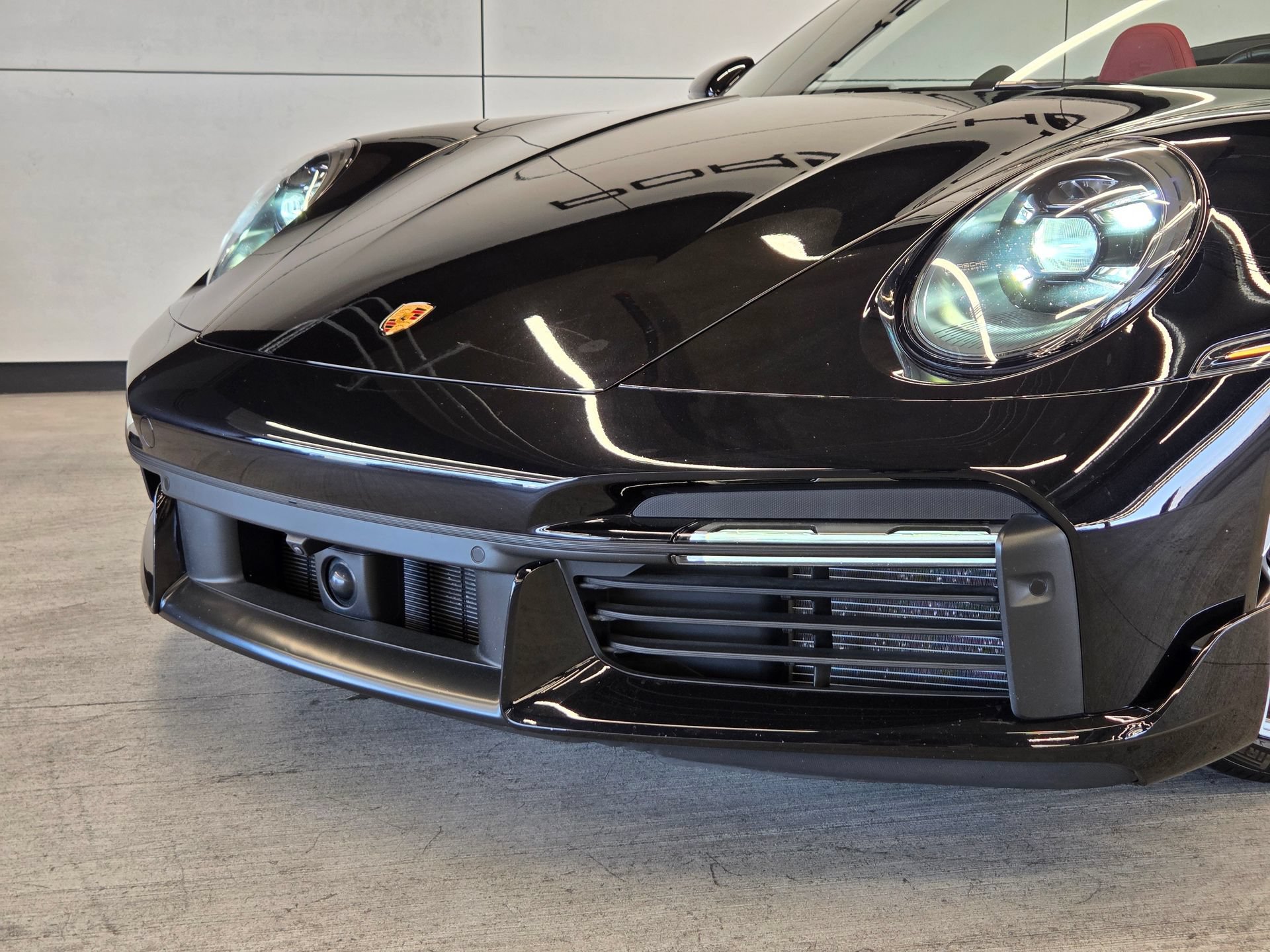 Certified 2021 Porsche 911 Turbo S AWD/4WD image 28