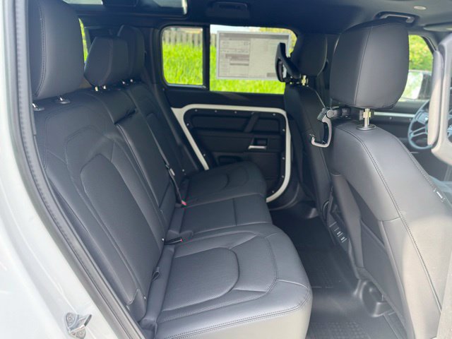 New 2026 Land Rover Defender 110 S AWD/4WD image 16
