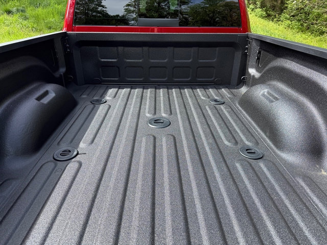 New 2026 RAM 3500 Laramie AWD/4WD image 10