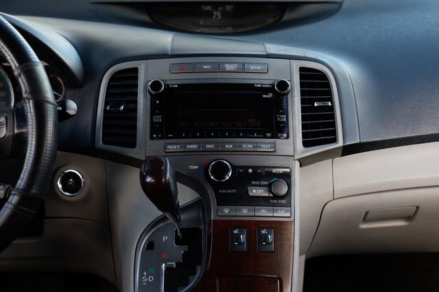 Used 2012 Toyota Venza XLE image 37