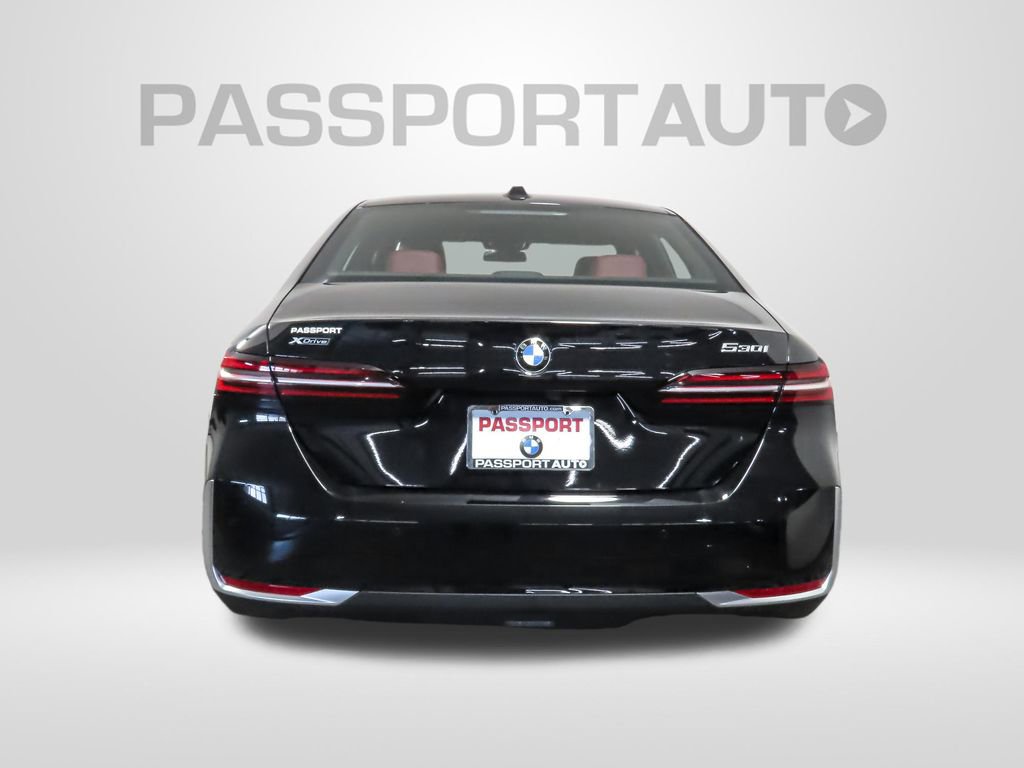 Used 2025 BMW 530i xDrive w/ Premium Package AWD/4WD image 6