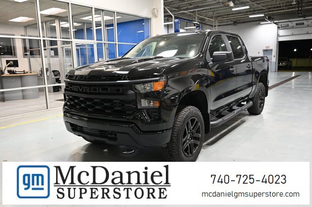 New 2026 Chevrolet Silverado 1500 Custom Trail Boss w/ Turbomax Blackout Package