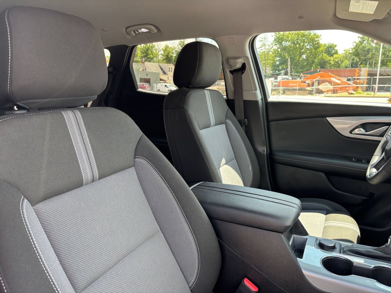 Used 2026 Chevrolet Blazer LT FWD image 36