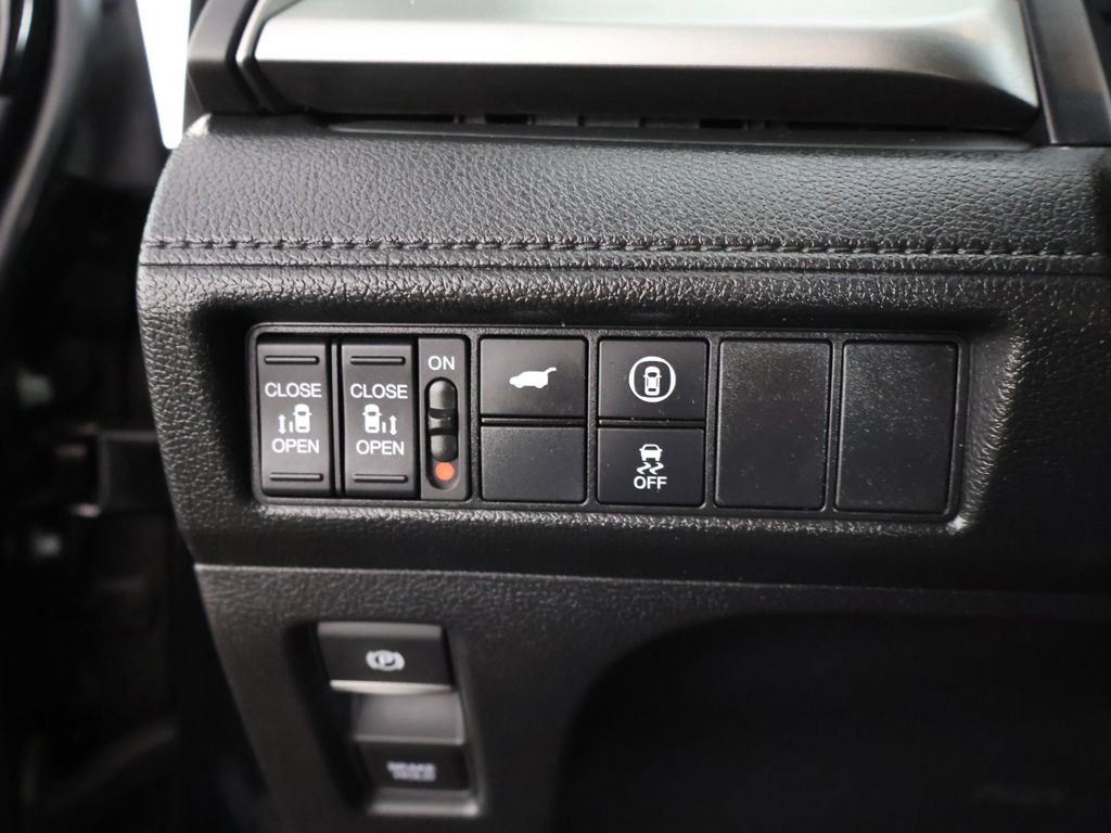 Used 2023 Honda Odyssey EX-L image 40