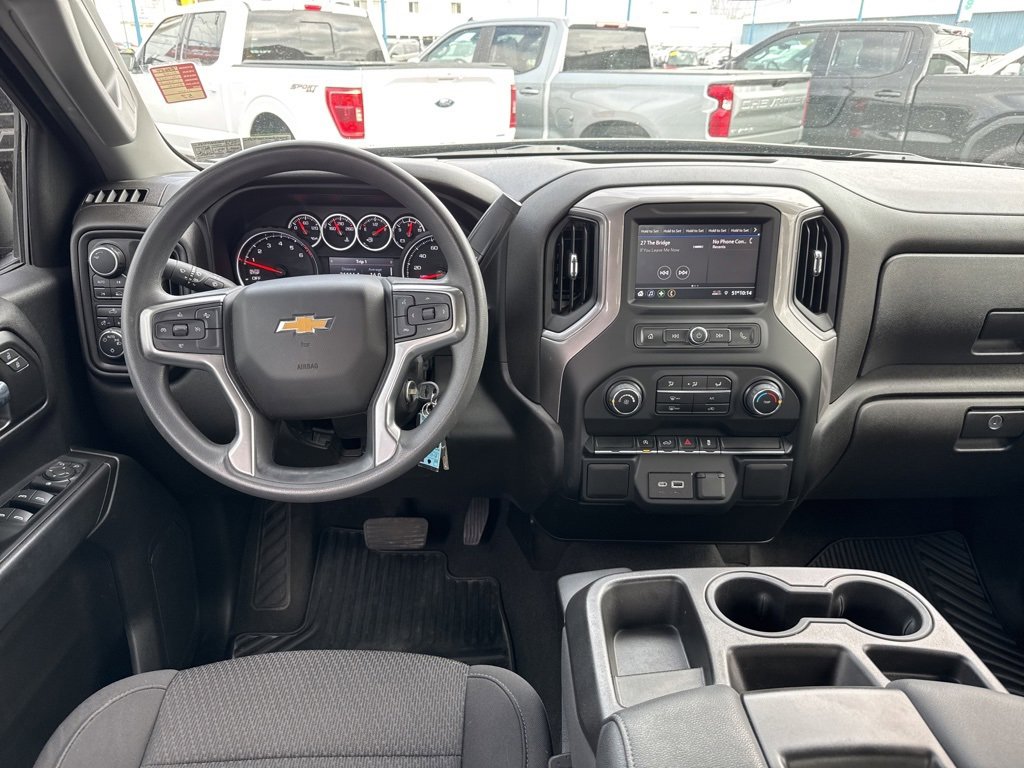 Used 2022 Chevrolet Silverado 1500 Custom w/ Safety Confidence Package image 21
