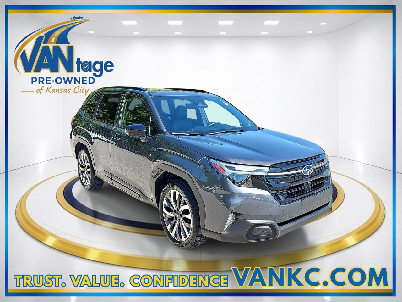 Certified 2025 Subaru Forester Touring AWD/4WD image 3