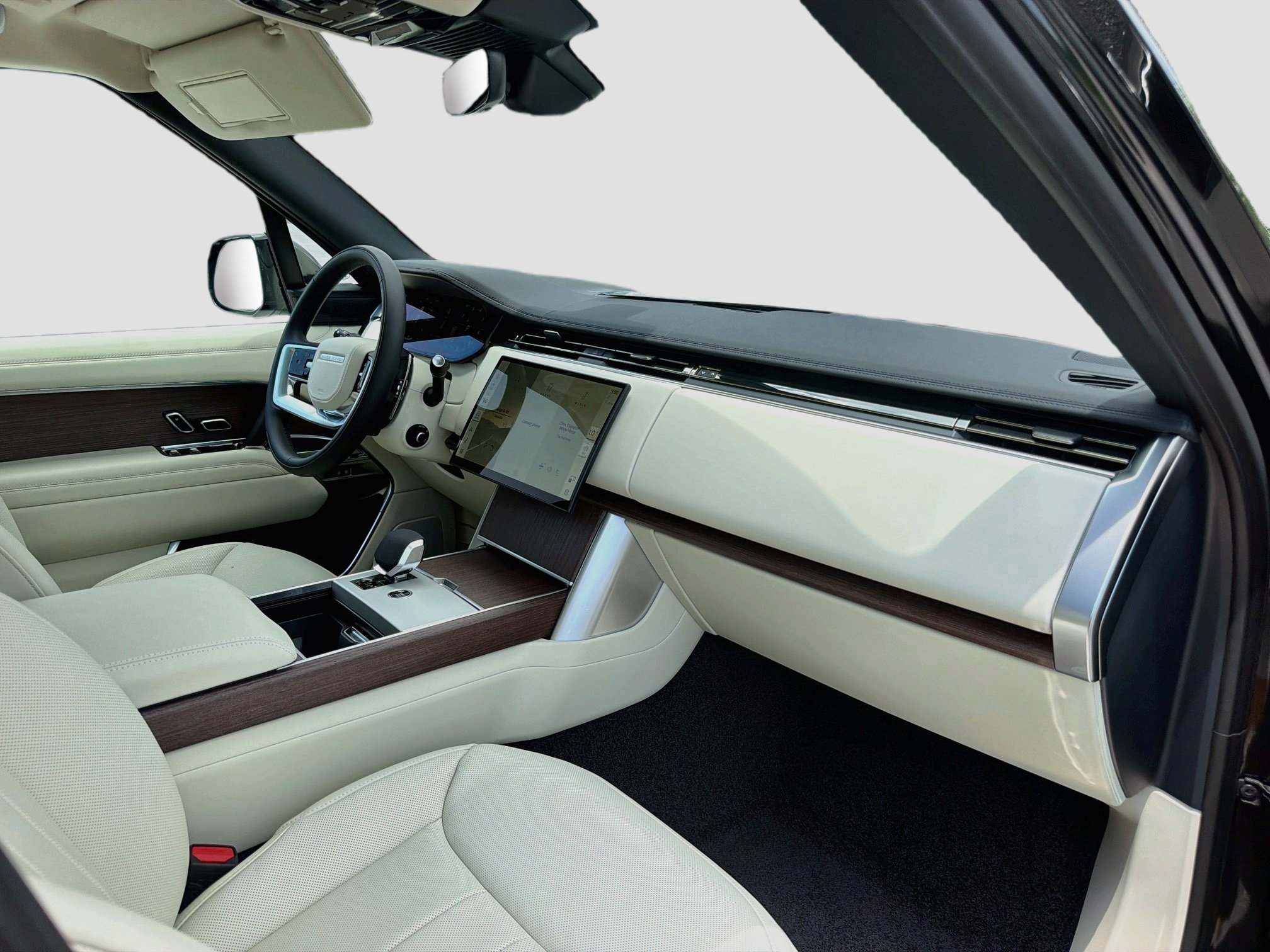 New 2026 Land Rover Range Rover Long Wheelbase SE AWD/4WD image 15