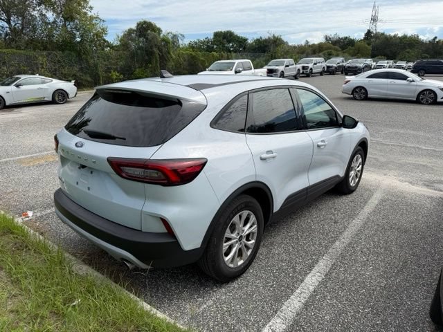 Used 2025 Ford Escape Active FWD image 3