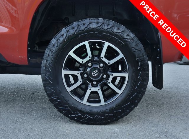 Used 2016 Toyota Tundra SR5 image 11