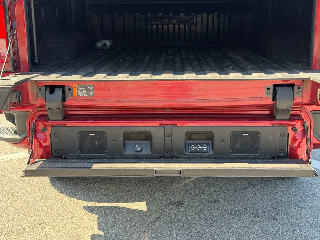 Used 2022 GMC Sierra 2500 AT4 w/ AT4 Premium Plus Package AWD/4WD image 9