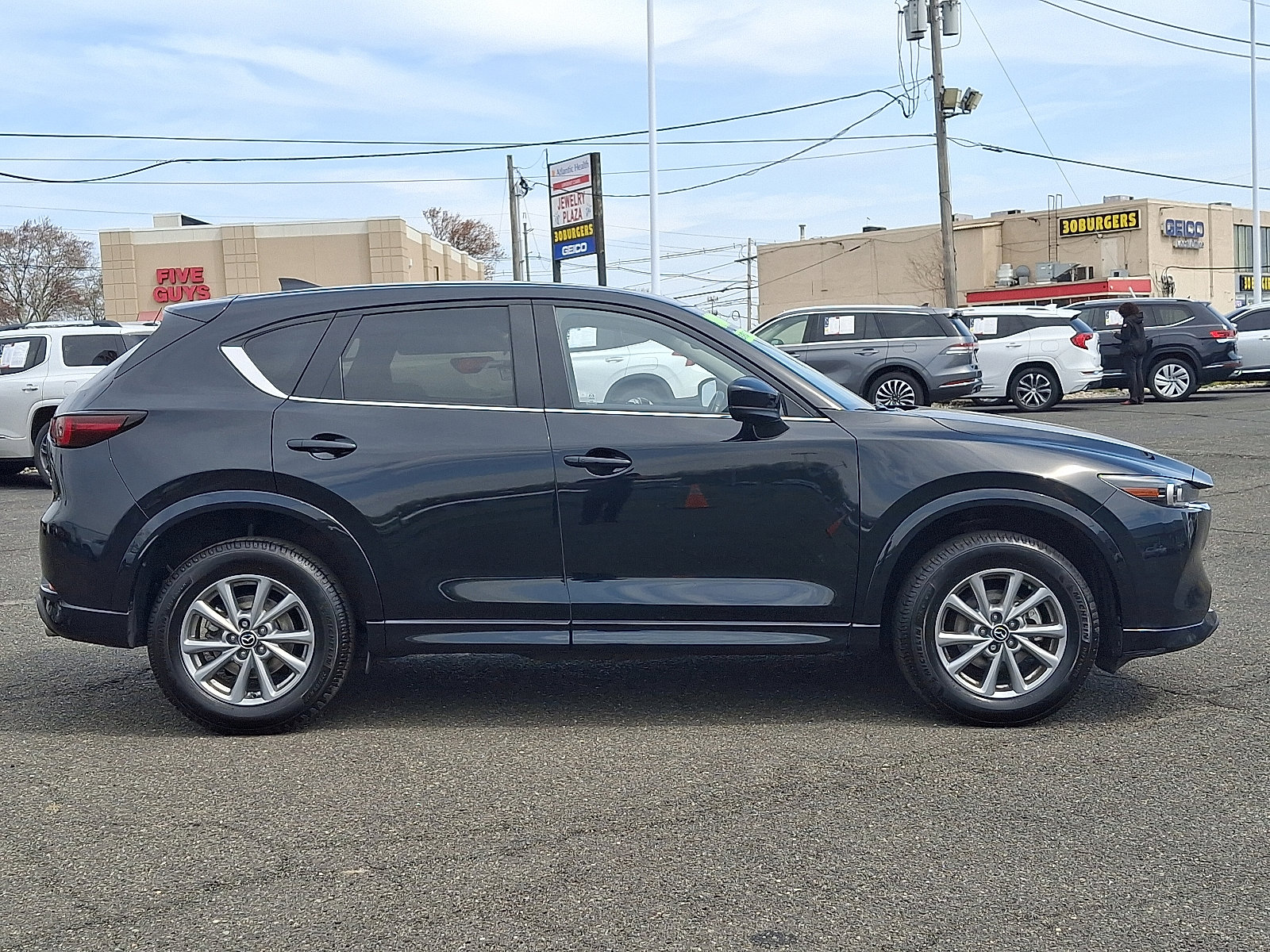 Used 2024 MAZDA CX-5 AWD 2.5 S w/ Preferred Package image 8