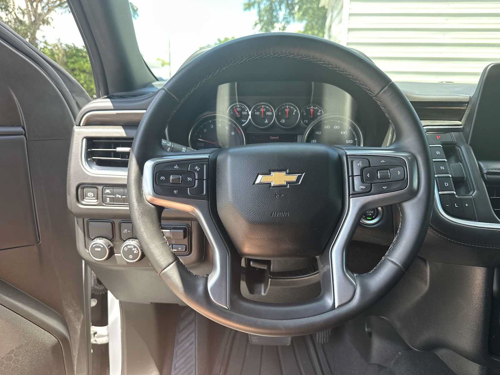 Used 2024 Chevrolet Suburban LS w/ Driver Alert Package RWD image 20