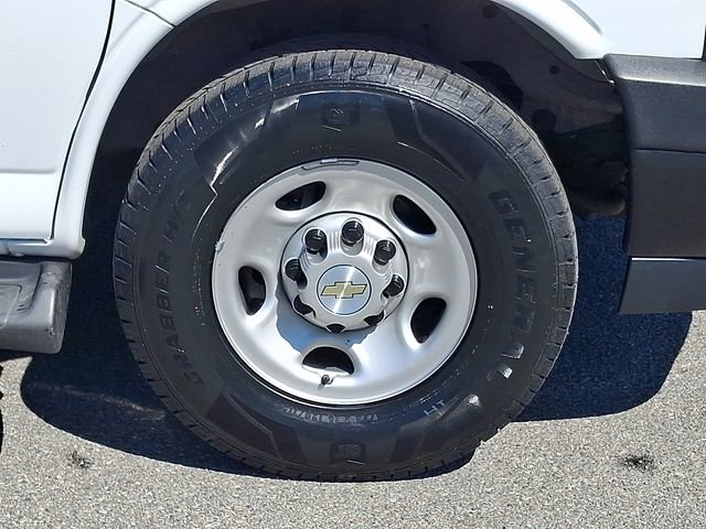 Certified 2023 Chevrolet Express 3500 LS RWD image 8