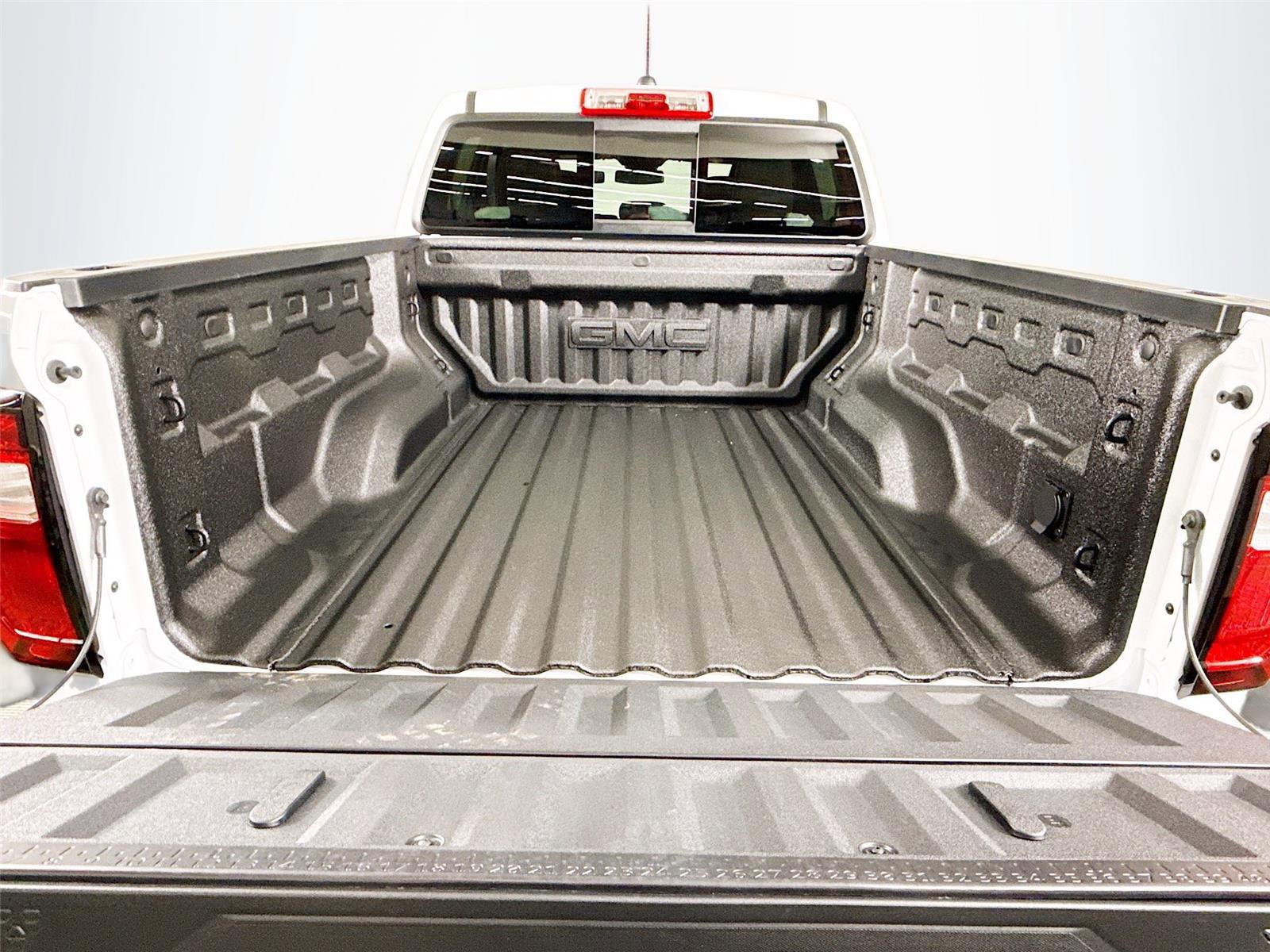 New 2026 GMC Canyon AT4 w/ Technology Plus Package image 20