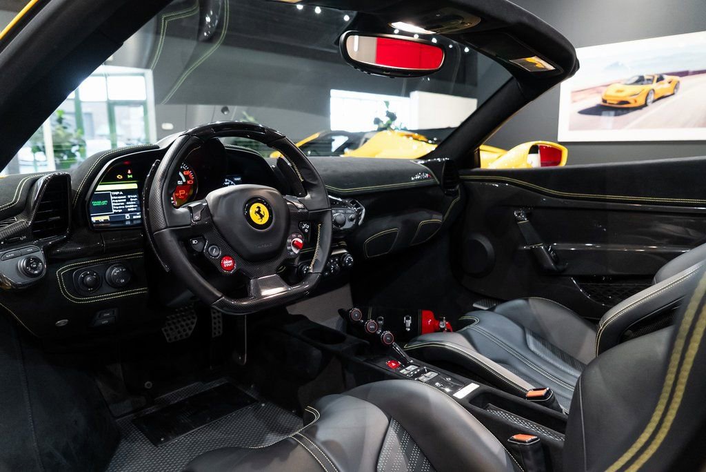 Certified 2015 Ferrari 458 Speciale A image 28