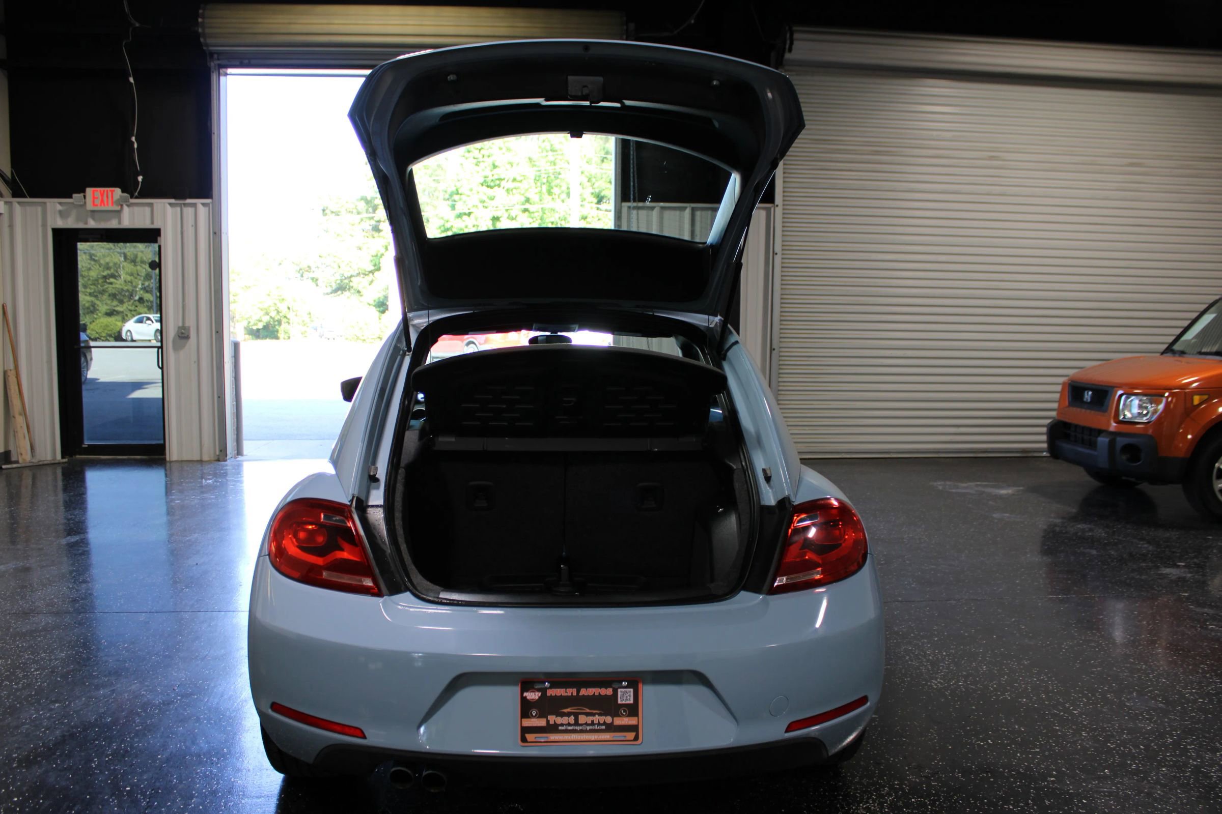 Used 2012 Volkswagen Beetle 2.5 FWD image 26
