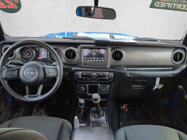 Used 2022 Jeep Gladiator Sport AWD/4WD image 16