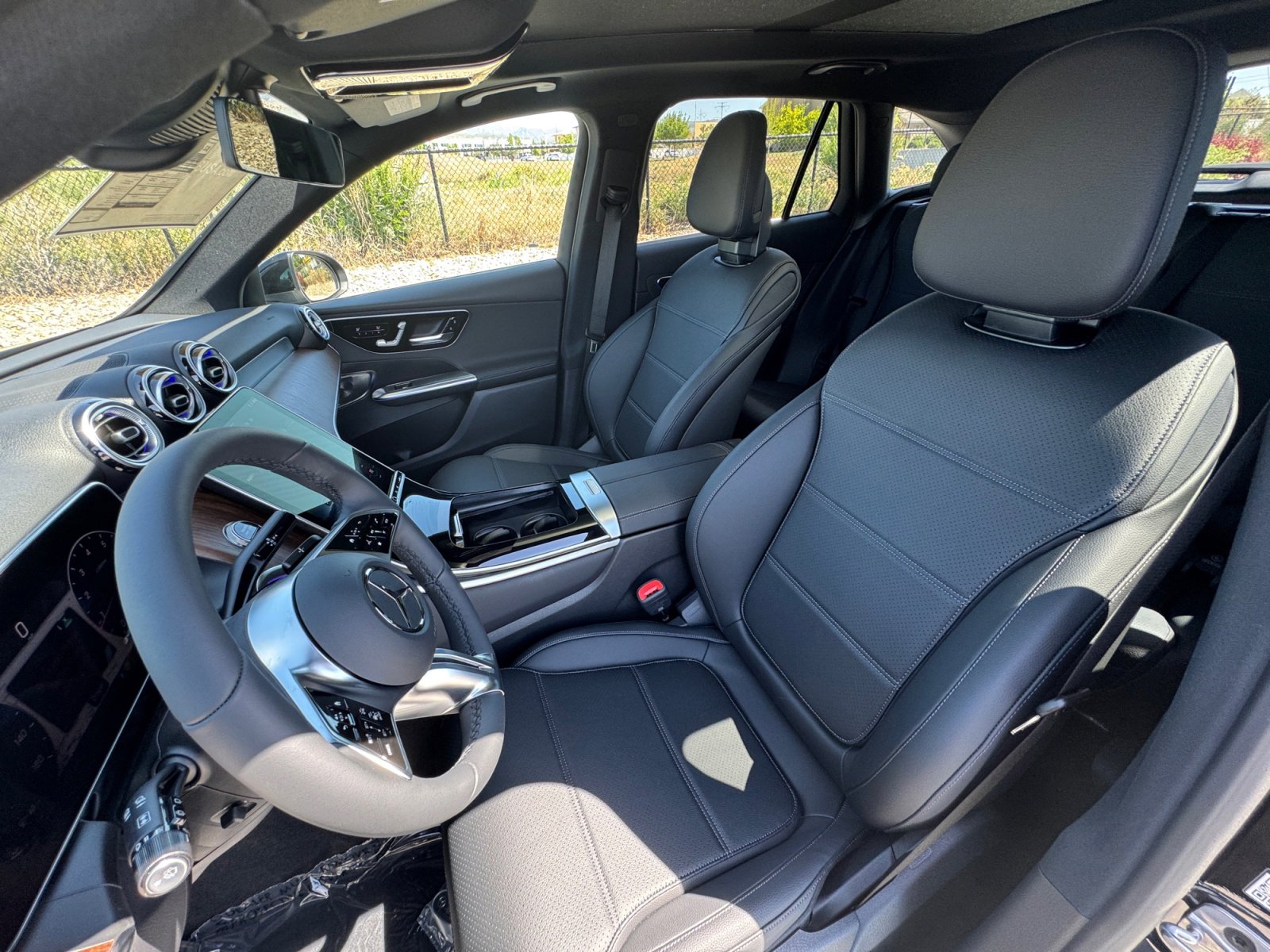 New 2026 Mercedes-Benz GLC 300 4MATIC image 12
