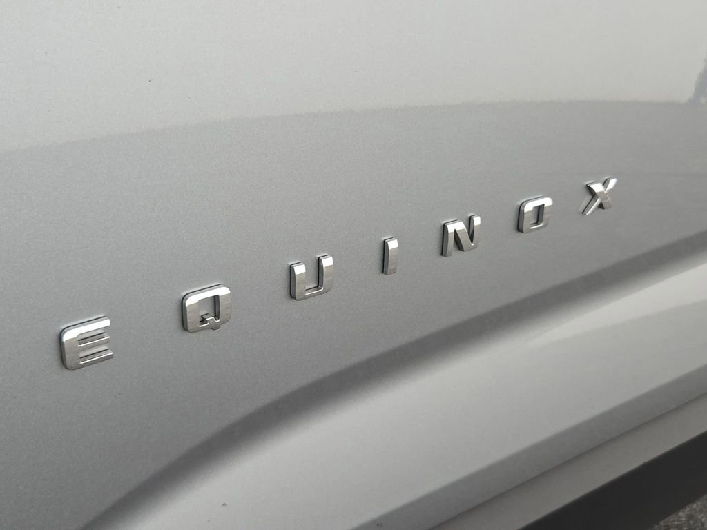 Used 2025 Chevrolet Equinox LT image 37