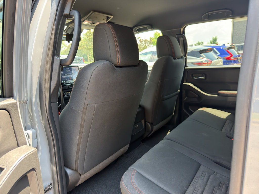 Used 2023 Nissan Frontier Pro-X w/ Tow Package RWD image 11