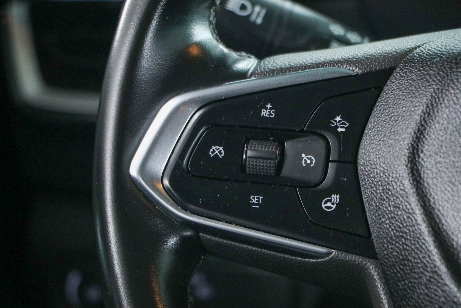 Used 2025 Chevrolet TrailBlazer LT w/ Convenience Package FWD image 13