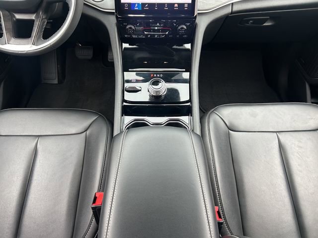 Used 2023 Jeep Grand Cherokee L Limited AWD/4WD image 17