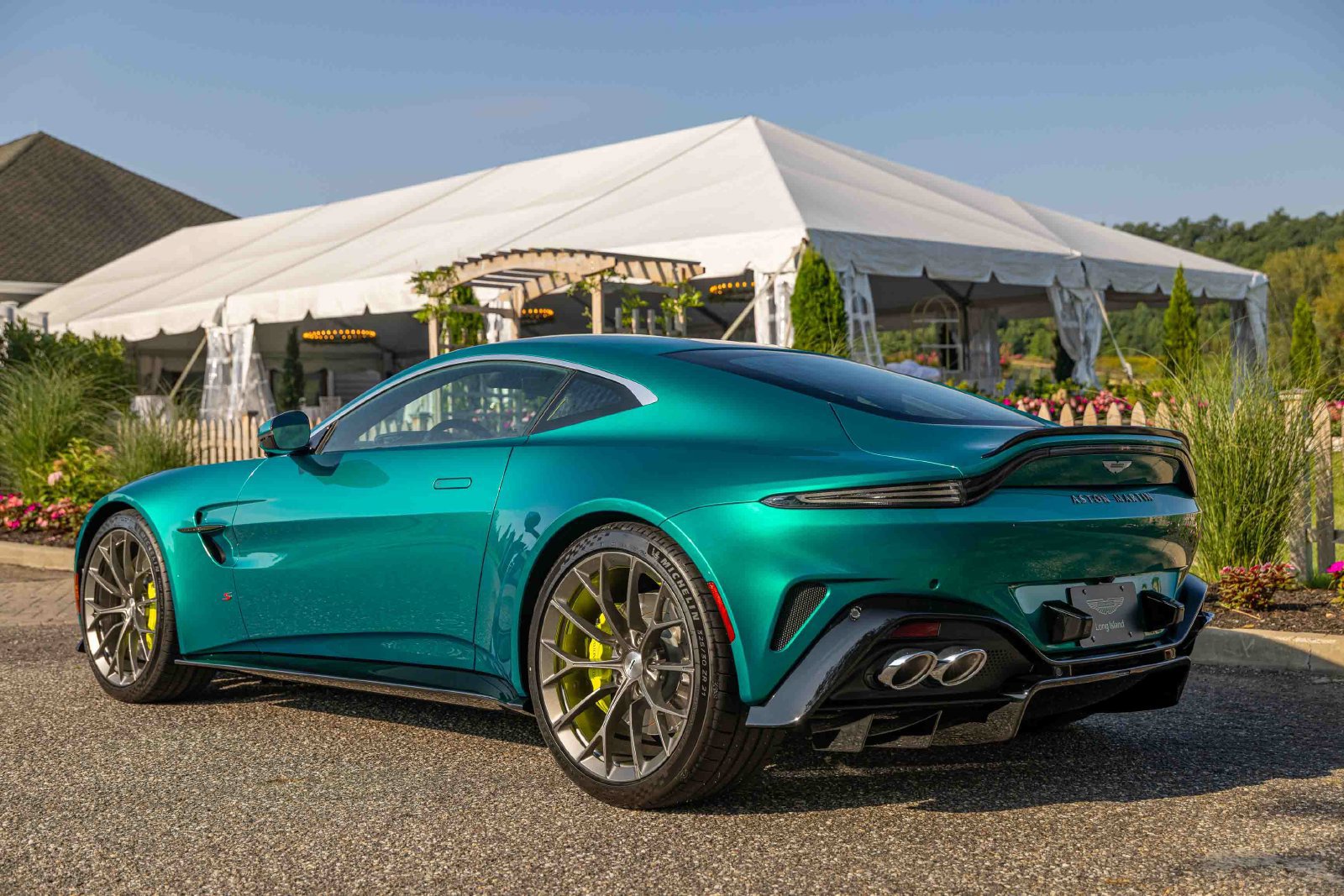 New 2026 Aston Martin V8 Vantage S RWD image 5