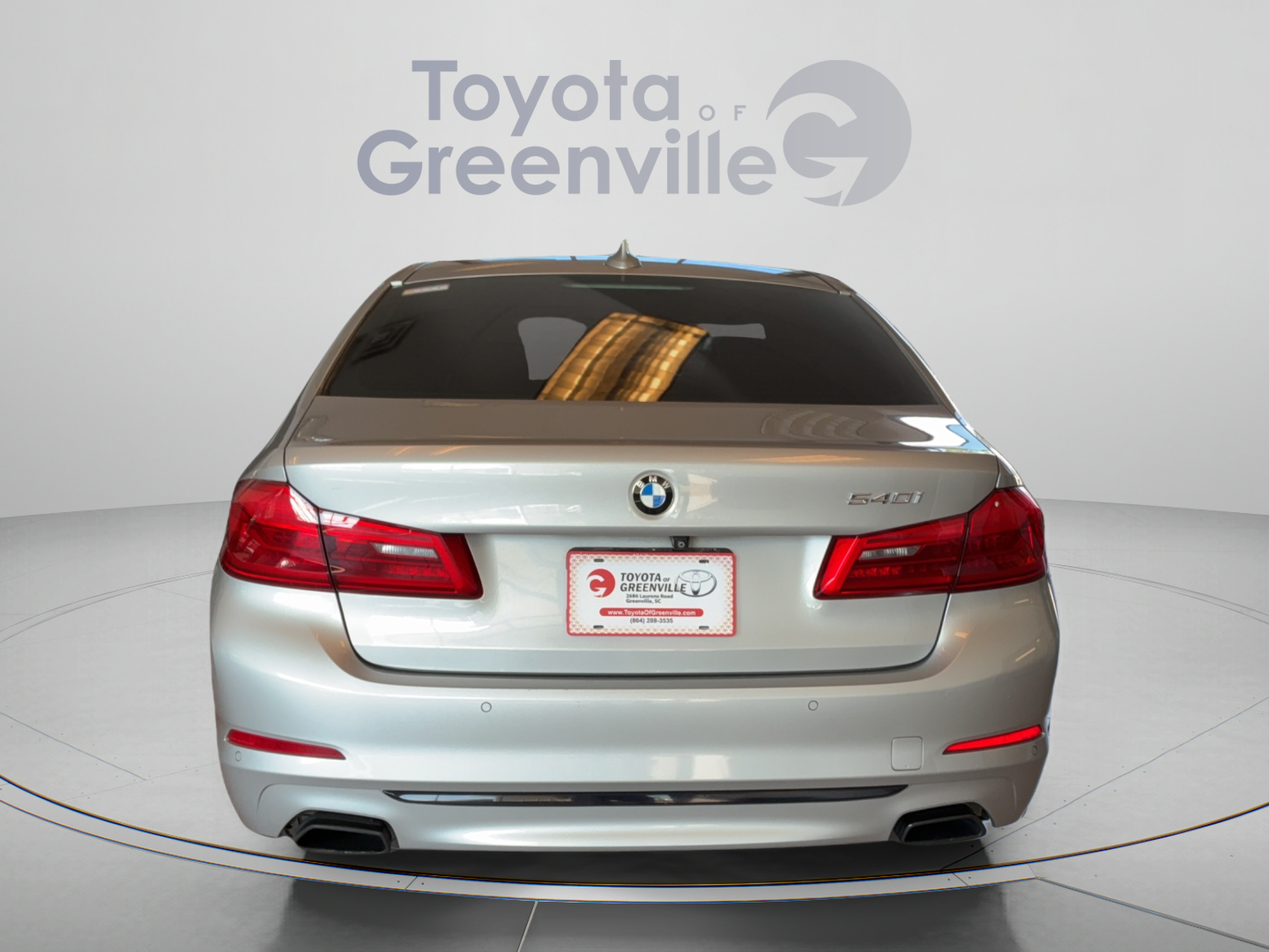 Used 2017 BMW 540i RWD image 5
