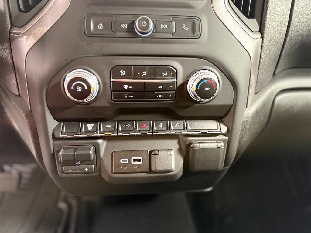 Used 2023 GMC Sierra 2500 Pro w/ Convenience Package AWD/4WD image 18
