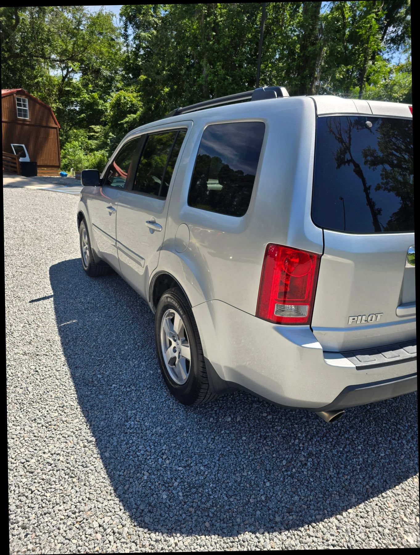 Used 2011 Honda Pilot EX-L image 16