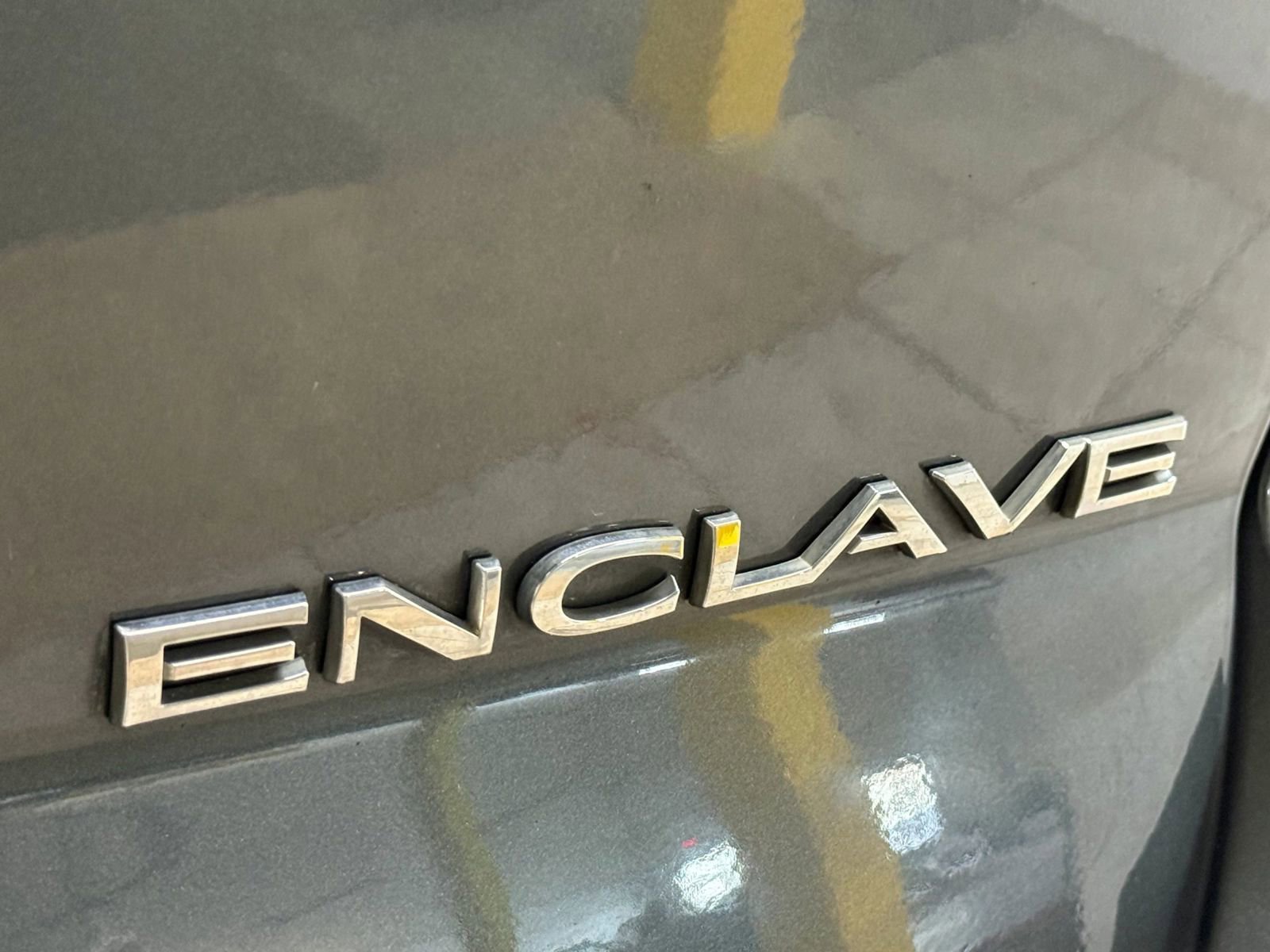 Used 2013 Buick Enclave Leather w/ LPO, Cargo Convenience Pkg image 12