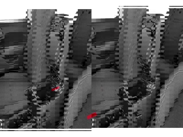 Used 2025 Jeep Wrangler Sahara image 14