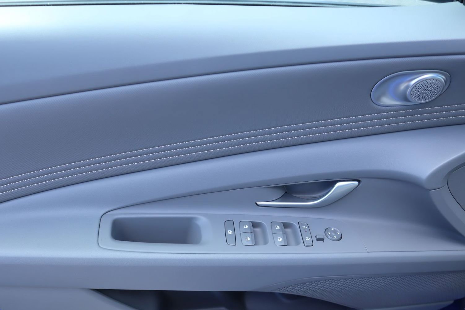 New 2025 Hyundai Elantra Sport image 21