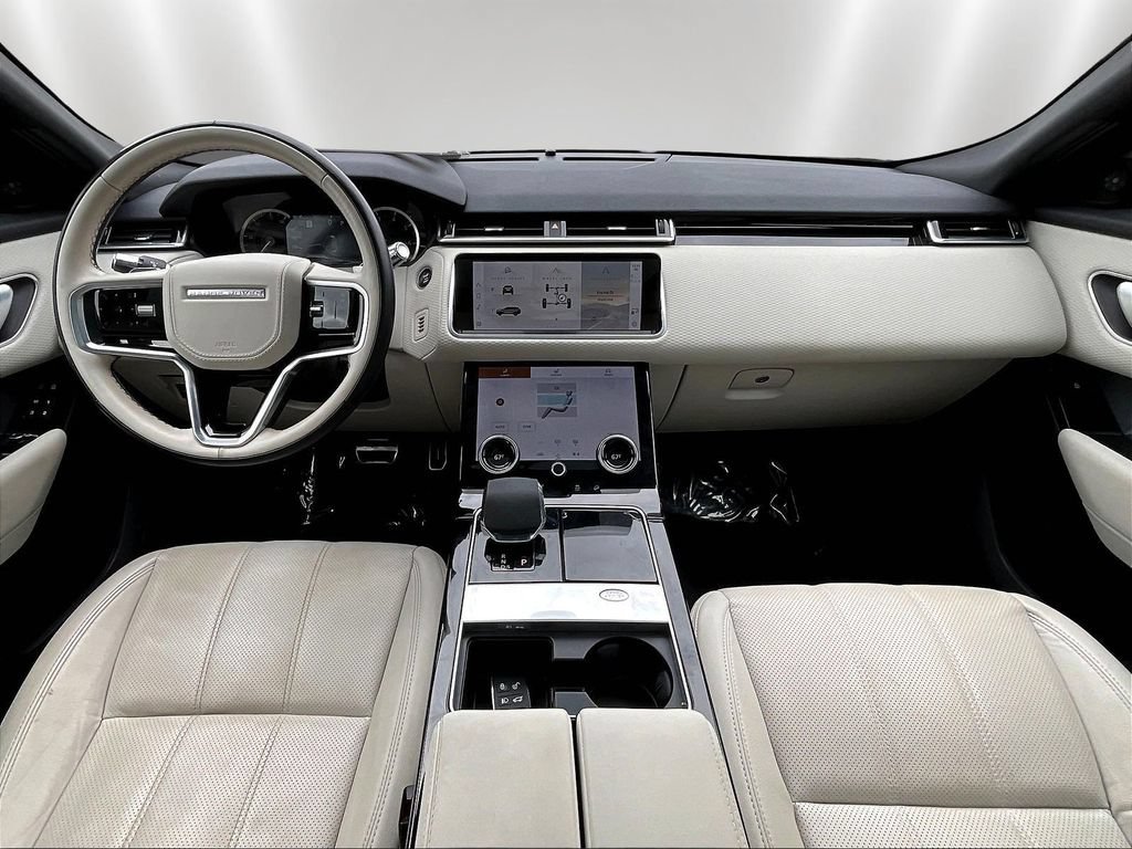 Used 2022 Land Rover Range Rover Velar R-Dynamic S AWD/4WD image 7