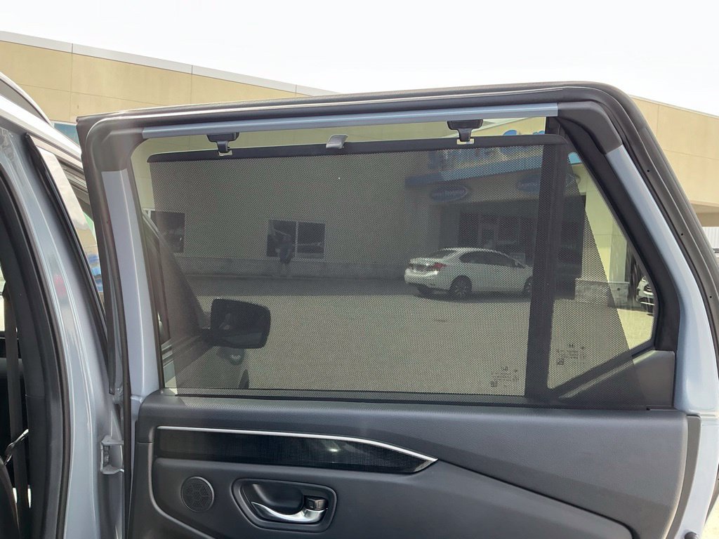 Certified 2025 Honda Pilot Black Edition image 17