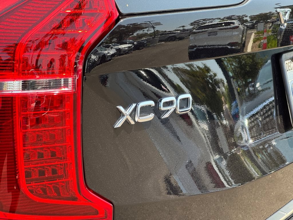 Used 2025 Volvo XC90 T8 Plus w/ Protection Package Premier AWD/4WD image 23