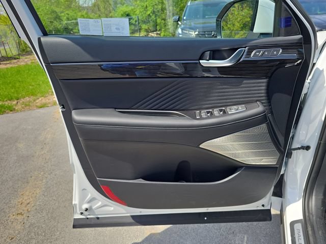Used 2025 Hyundai Palisade Calligraphy AWD/4WD image 13