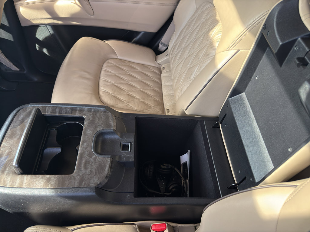 Used 2021 Nissan Armada Platinum w/ Captain's Chairs Package image 16