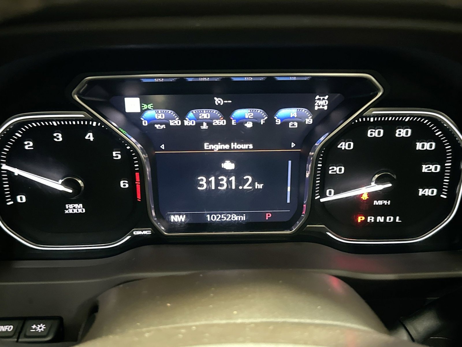 Used 2022 GMC Sierra 2500 Denali w/ Denali Ultimate Package image 22