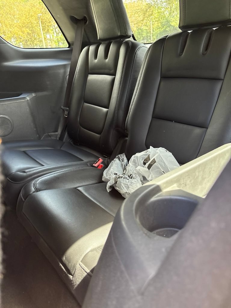 Used 2011 Ford Explorer XLT w/ 202A Rapid Spec Order Code FWD image 6