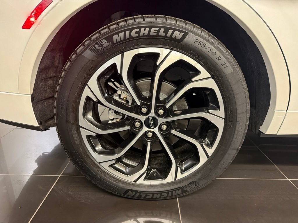 New 2026 Lincoln Nautilus Reserve AWD/4WD image 7