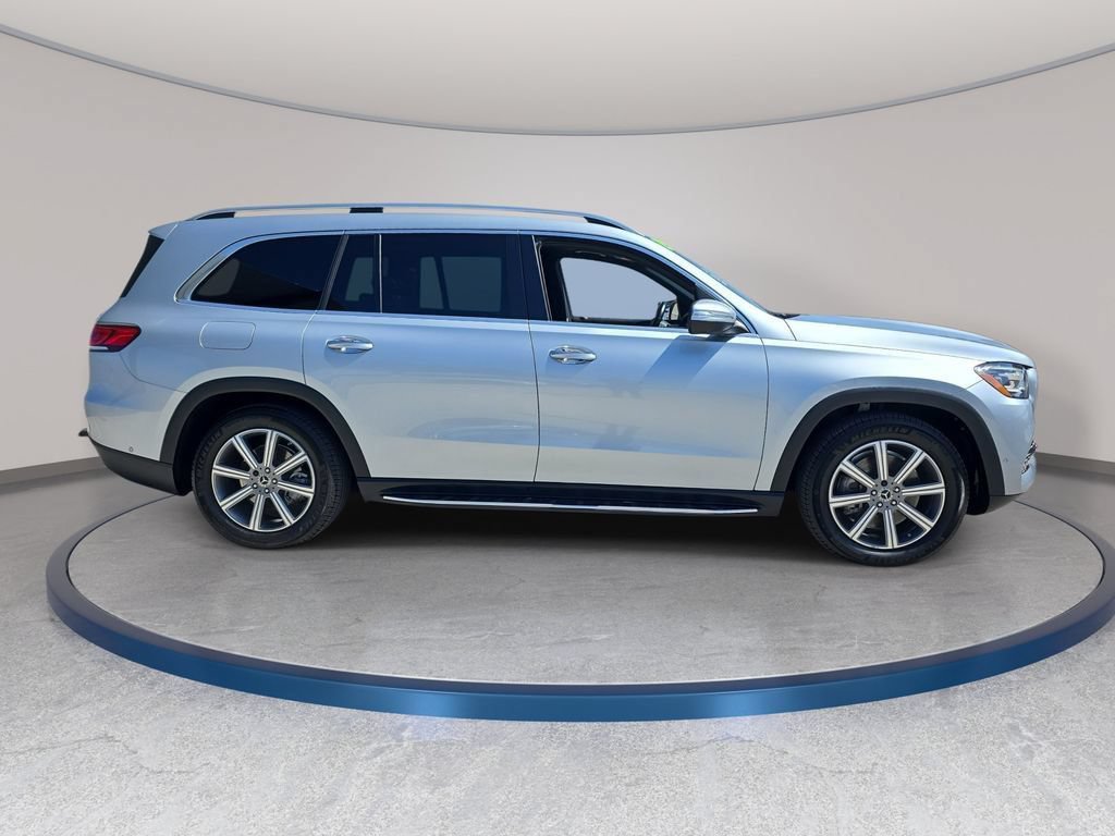 Used 2022 Mercedes-Benz GLS 450 4MATIC image 5