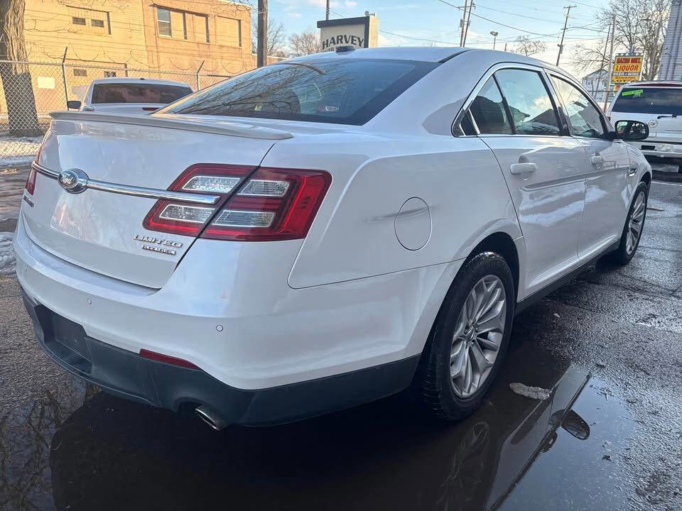 Used 2014 Ford Taurus Limited FWD image 8