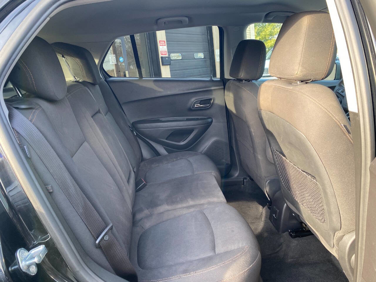 Used 2017 Chevrolet Trax LT image 24