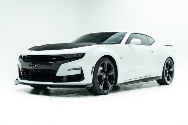 Used 2019 Chevrolet Camaro SS RWD image 8