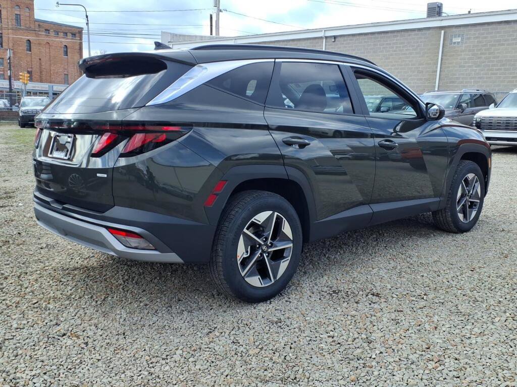 New 2026 Hyundai Tucson SEL image 3