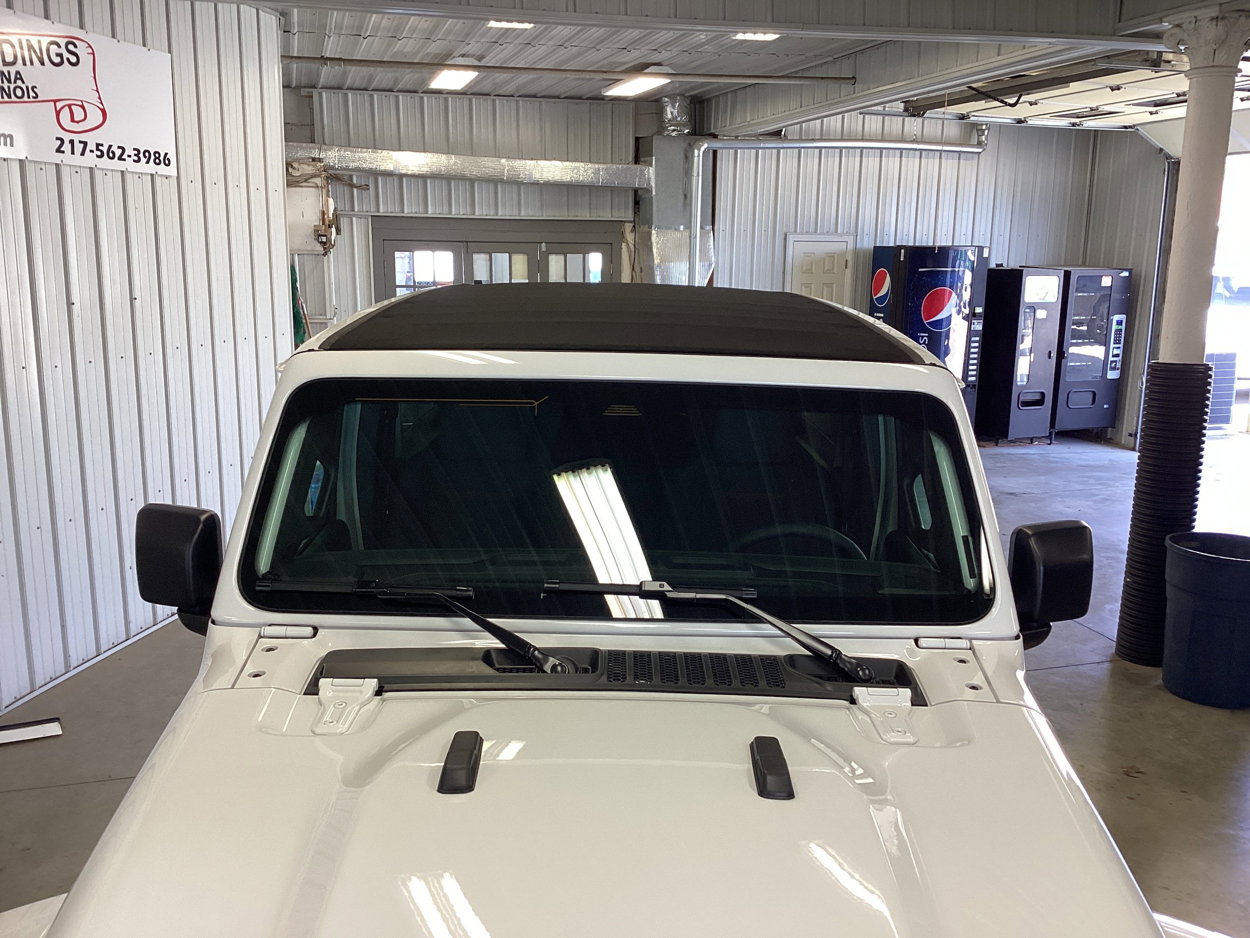 New 2026 Jeep Wrangler Unlimited Rubicon AWD/4WD image 9
