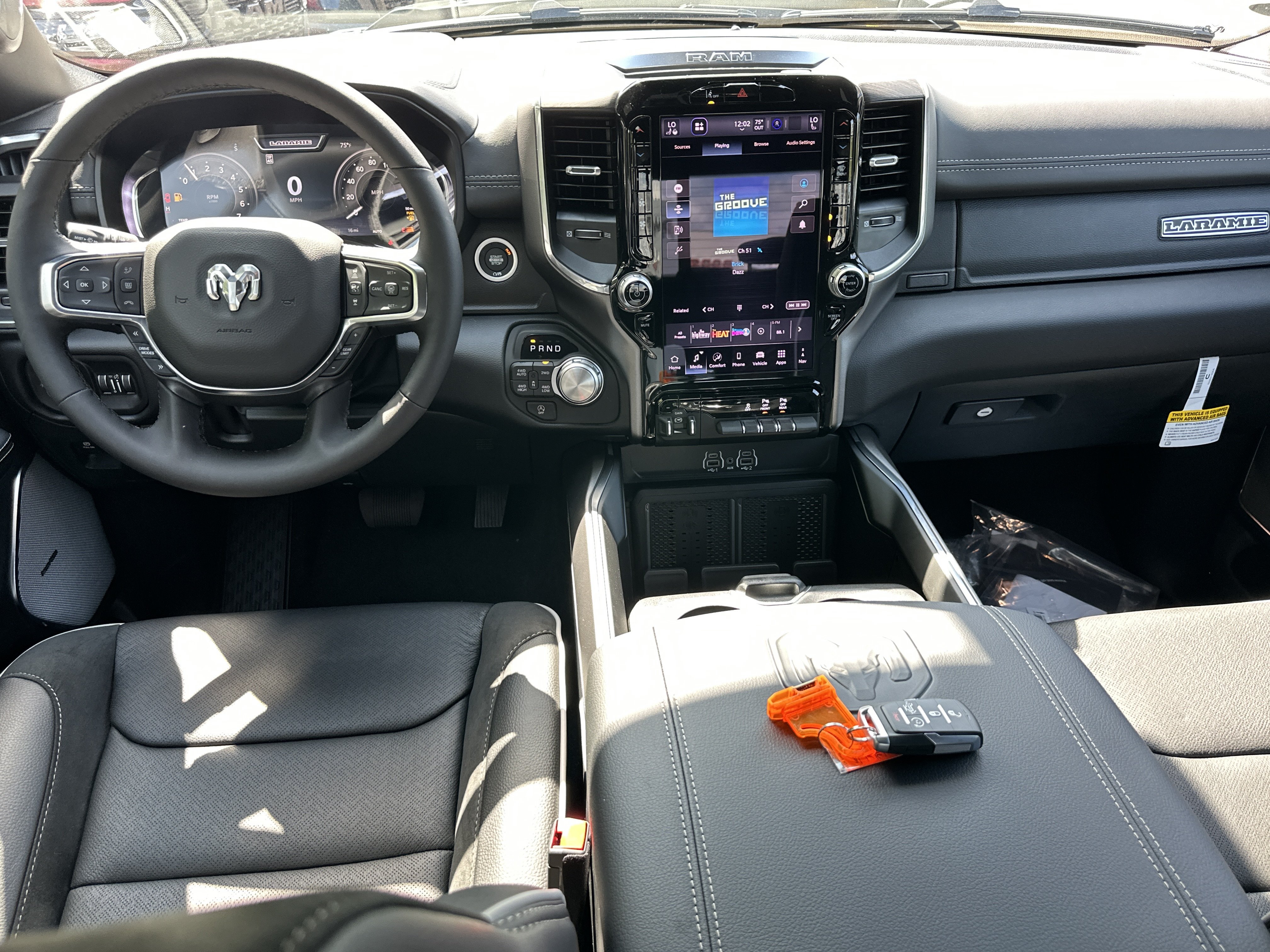 New 2027 RAM 1500 Laramie w/ Night Edition AWD/4WD image 34