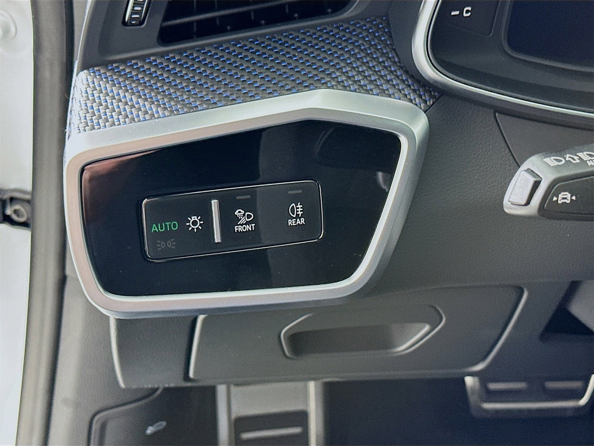 Used 2024 Audi RS 7 Performance image 11