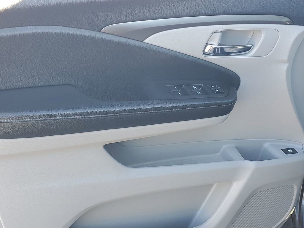 Used 2019 Honda Ridgeline RTL image 42